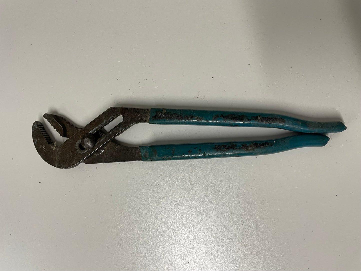 Channellock 12 in. V-Jaw Tongue and Groove Pliers
