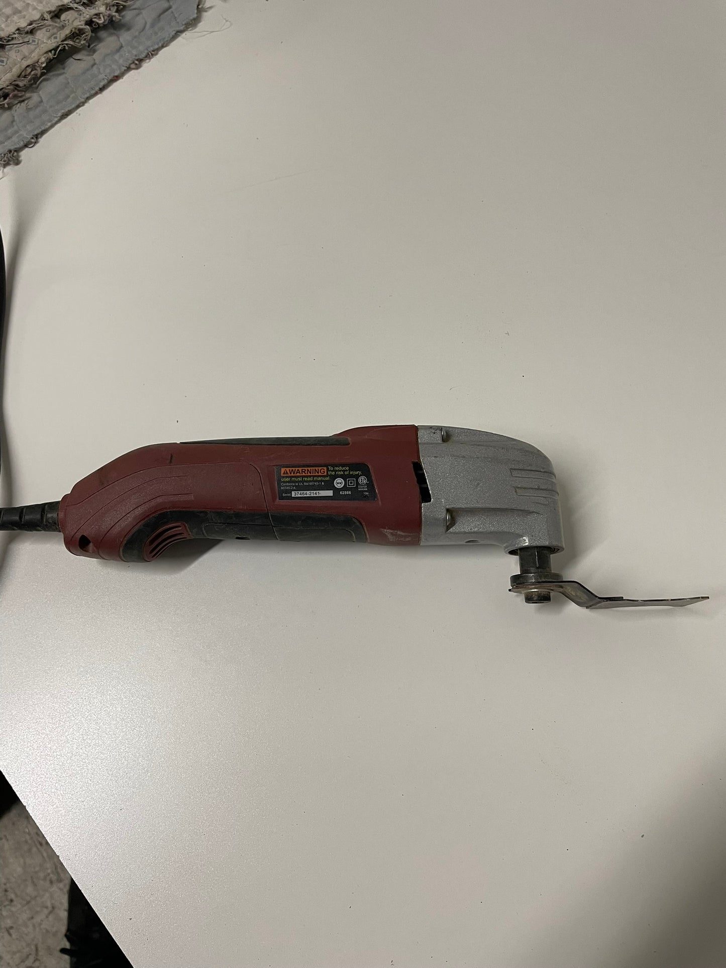 BAUER 3 Amp Variable-Speed Oscillating Multi-Tool